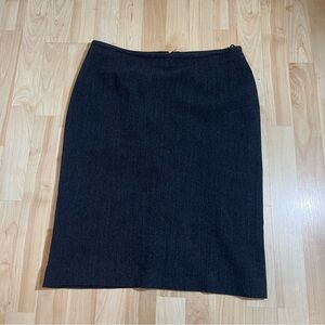 Armani Collezioni  Zip Up High Rise Business 
Pencil Skirt Dark Gray Size 6